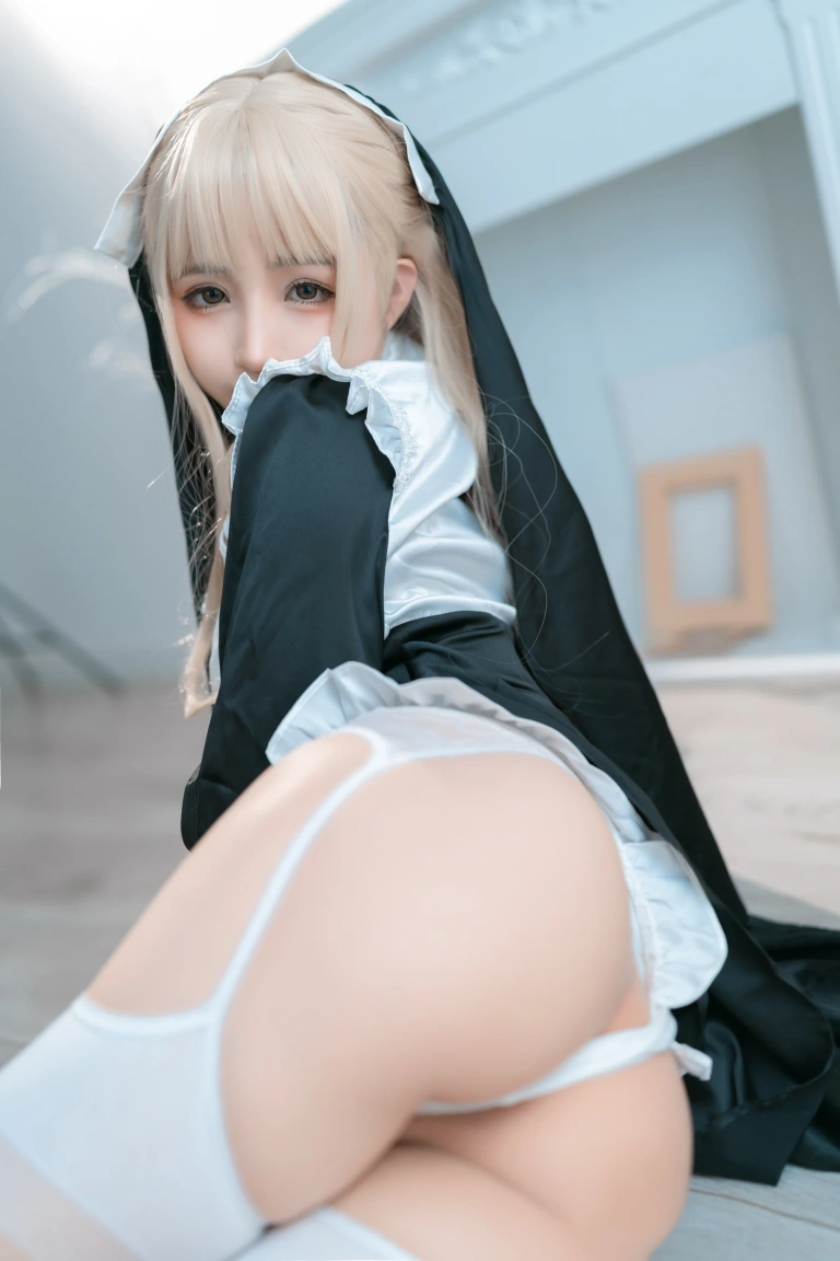 桜井宁宁《修女》主题写真：41张全套美图