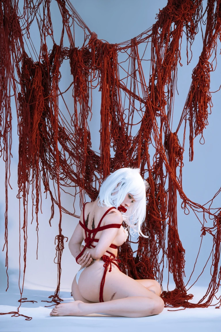 蠢沫沫《折翼》主题写真：62张全套美图