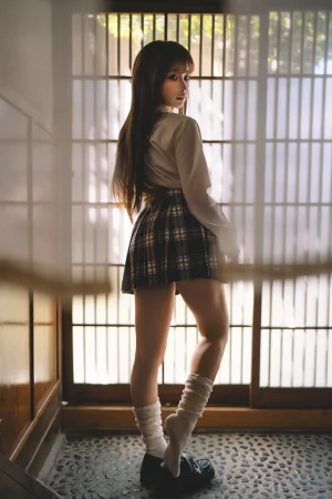 蠢沫沫《JK》主题写真：32张全套美图