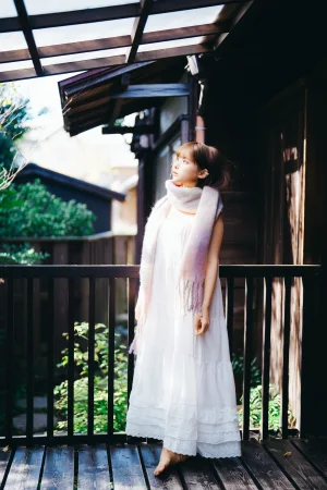 蠢沫沫《冬日》主题写真：32张全套美图