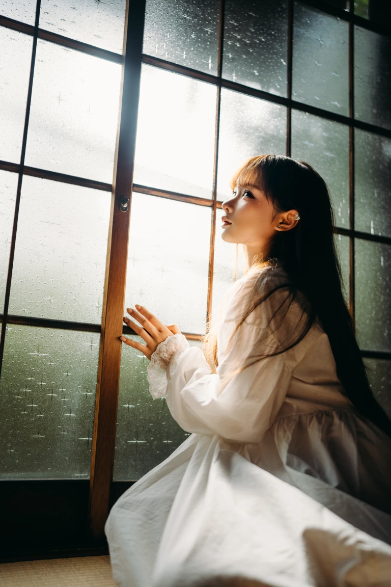蠢沫沫《阳》主题写真：31张全套美图