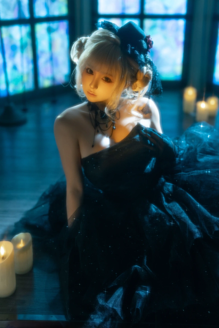 蠢沫沫《叫兽 黑婚纱》主题写真：37张全套美图，含1个视频