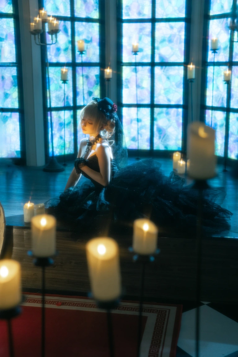 蠢沫沫《叫兽 黑婚纱》主题写真：37张全套美图，含1个视频