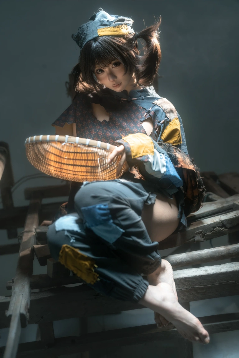 蠢沫沫《叫兽 小乞丐》主题写真：23张全套美图，含1个视频