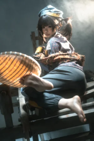 蠢沫沫《叫兽 小乞丐》主题写真：23张全套美图，含1个视频