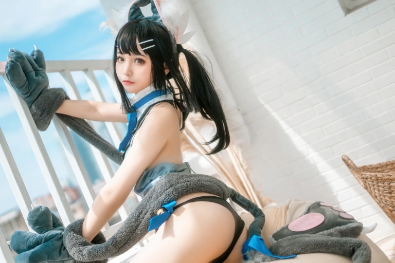 蠢沫沫《卫宫美游》主题写真：44张全套美图