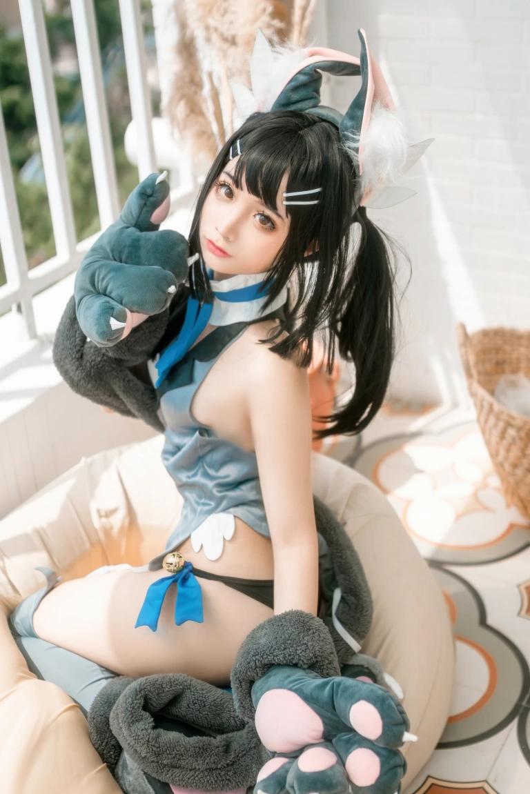 蠢沫沫《卫宫美游》主题写真：44张全套美图