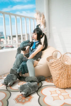 蠢沫沫《卫宫美游》主题写真：44张全套美图