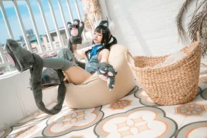 蠢沫沫《卫宫美游》主题写真：44张全套美图