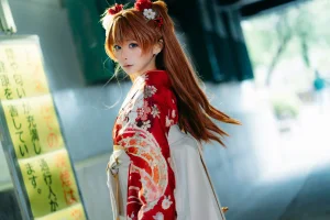 蠢沫沫《EVA 明日香 和服》主题写真：30张全套美图