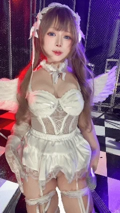 蠢沫沫《天使舞台&YanYan》主题写真：110张全套美图，含1个视频