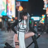 果咩酱《中式赛博》主题写真：13张全套美图