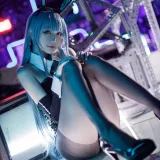 周叽是可爱兔兔《树城兔女郎》主题写真：28张全套美图