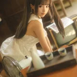 蠢沫沫《白吊带》主题写真：115张全套美图，含1个视频