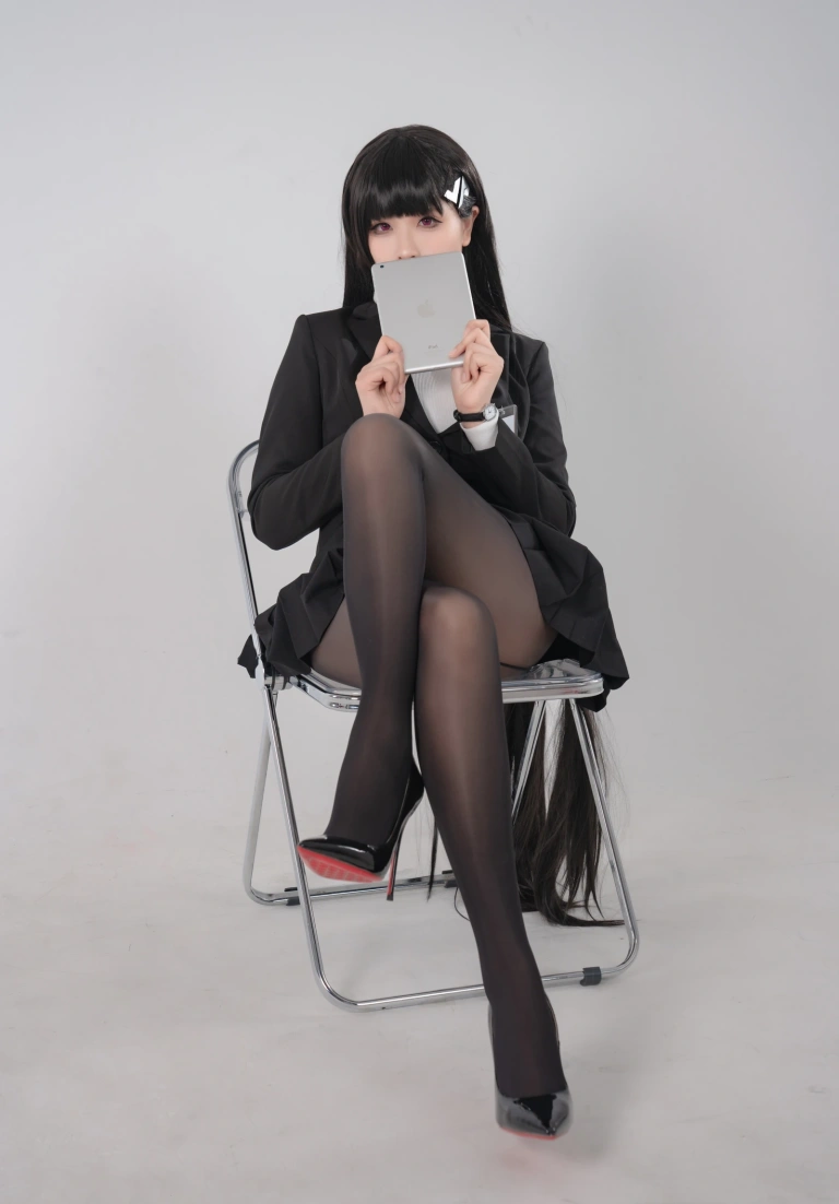 轩萧学姐《NO.40 – 碧蓝档案 莉音》主题写真：85张全套美图，含2个视频