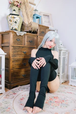 果咩酱《伊丽莎白》主题写真：12张全套美图