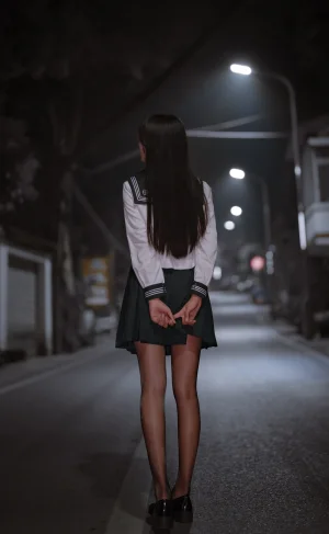 轩萧学姐《NO.42 – 公路JK》主题写真：57张全套美图