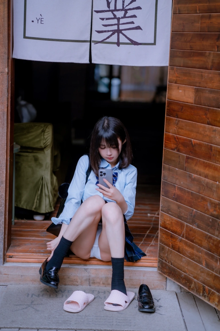桜井宁宁《jk之居家》主题写真：65张全套美图