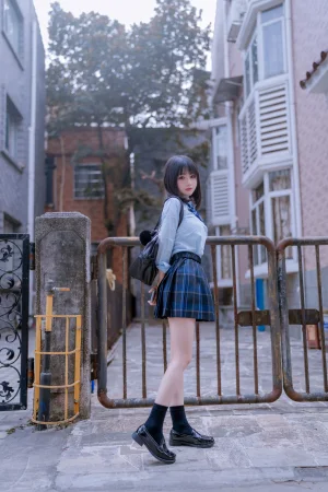 桜井宁宁《jk之居家》主题写真：65张全套美图