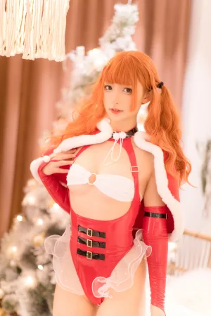 神楽坂真冬《第二季 序号28：《クリスマス クイーン》》主题写真：150张全套美图