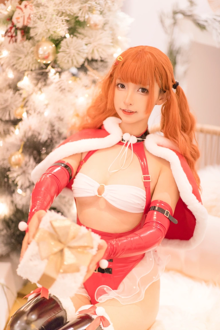 神楽坂真冬《第二季 序号28：《クリスマス クイーン》》主题写真：150张全套美图