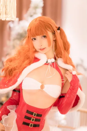 神楽坂真冬《第二季 序号28：《クリスマス クイーン》》主题写真：150张全套美图