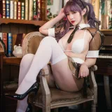 雯仔不讲道理《透明皮衣女仆》主题写真：18张全套美图