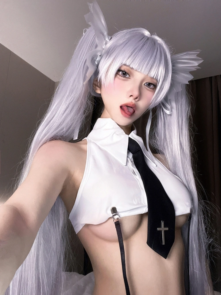 果咩酱《天使女警》主题写真：23张全套美图