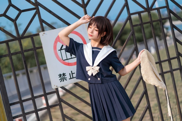 蠢沫沫《jk制服》主题写真：40张全套美图