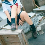 蠢沫沫《天台jk》主题写真：40张全套美图