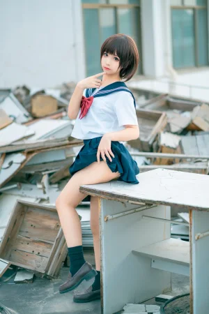 蠢沫沫《天台jk》主题写真：40张全套美图