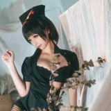 蠢沫沫《护士姐姐》主题写真：41张全套美图