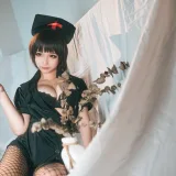 蠢沫沫《护士姐姐》主题写真：41张全套美图