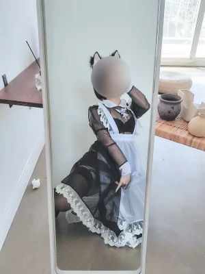 蠢沫沫《透明女仆自拍》主题写真：42张全套美图