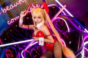 蠢沫沫《兔女郎》主题写真：35张全套美图