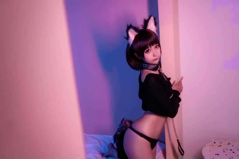 蠢沫沫《项圈》主题写真：40张全套美图