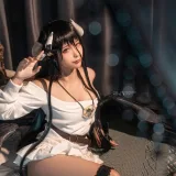 蠢沫沫《雅儿贝德毛衣》主题写真：40张全套美图