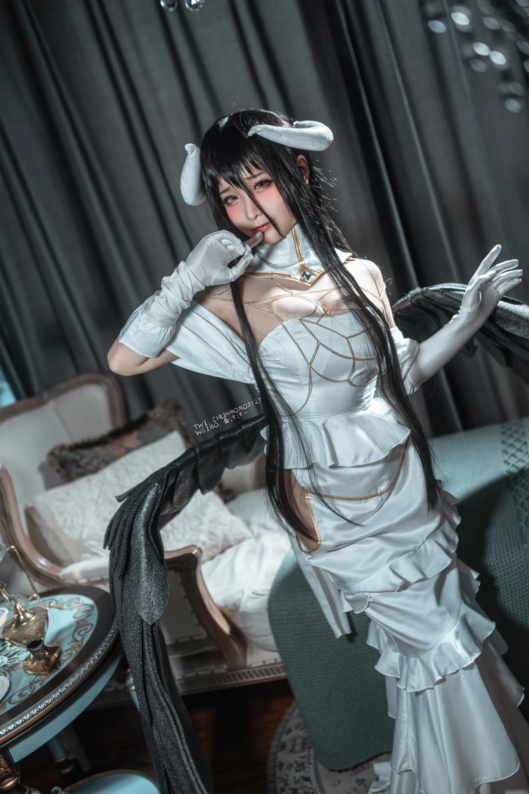 蠢沫沫《雅儿贝德原皮》主题写真：40张全套美图