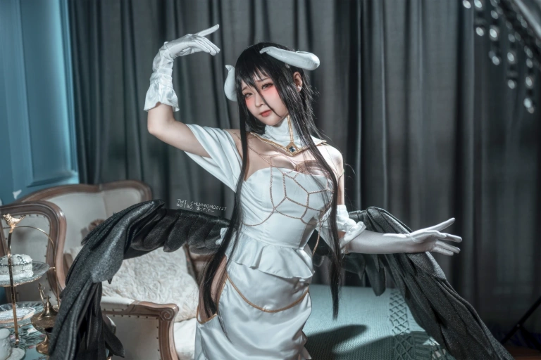 蠢沫沫《雅儿贝德原皮》主题写真：40张全套美图