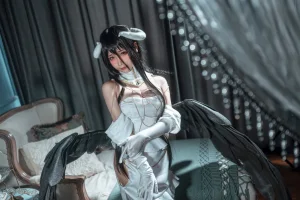 蠢沫沫《雅儿贝德原皮》主题写真：40张全套美图