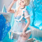 雯仔不讲道理《冰雪》主题写真：32张全套美图