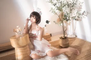 蠢沫沫《透明护士》主题写真：60张全套美图