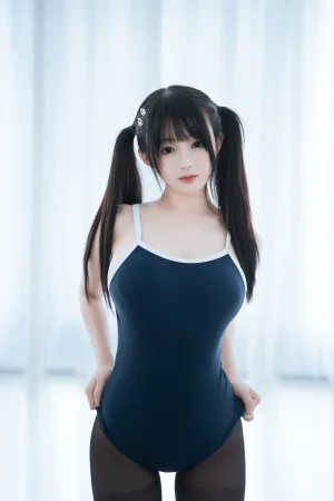 桜井宁宁《黑丝死库水》主题写真：78张全套美图