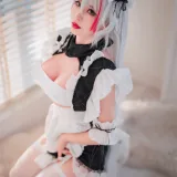 轩萧学姐《NO.65 – 碧蓝航线 埃吉尔女仆》主题写真：66张全套美图