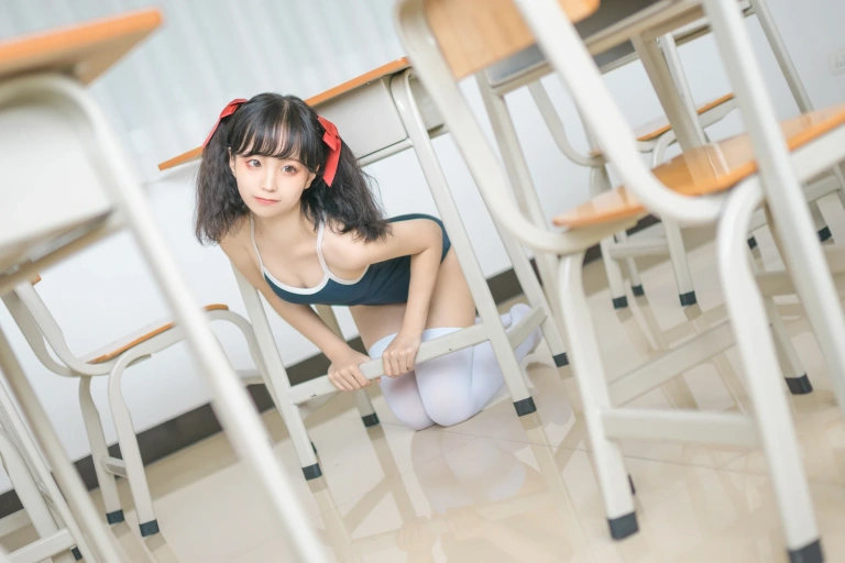 蠢沫沫《8.6死库水》主题写真：47张全套美图