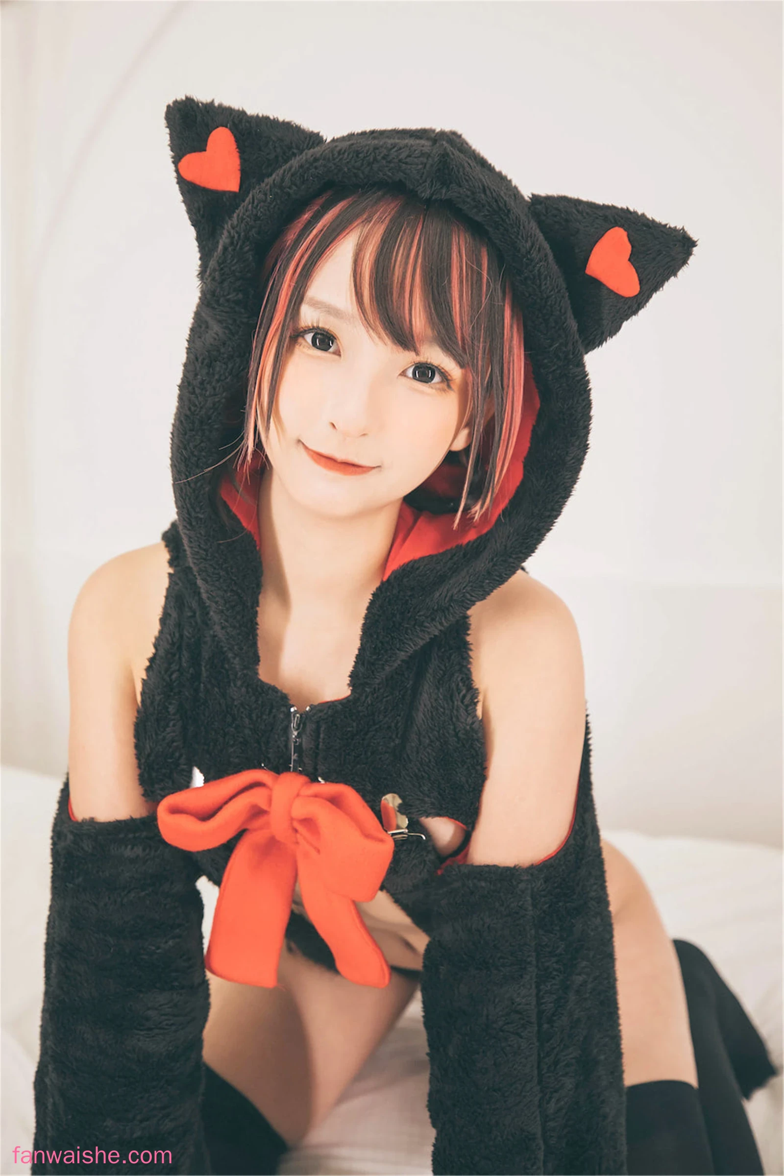 神楽坂真冬 神楽坂真冬 NO.69 - 第三季 序号20：《白黒の猫》