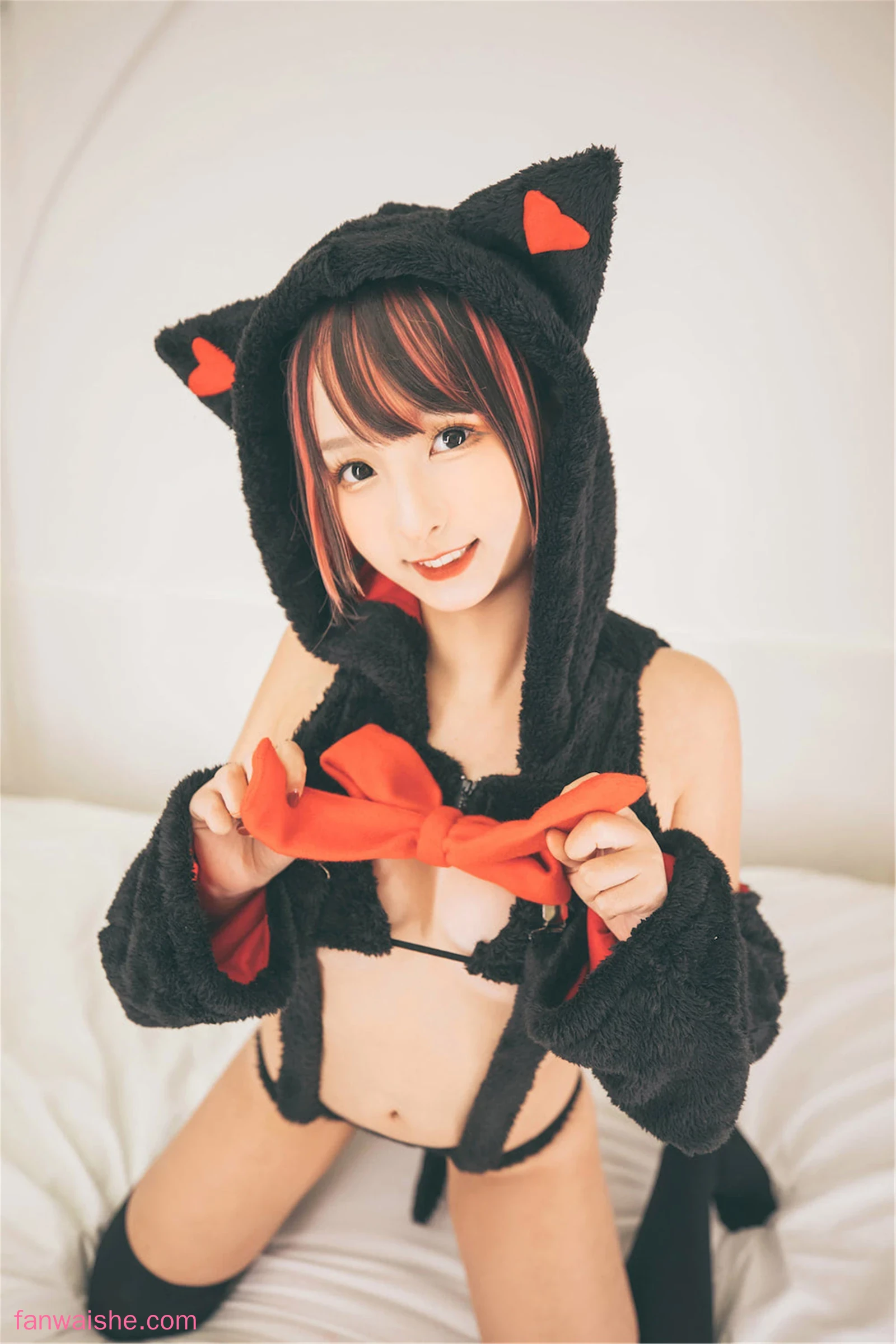 神楽坂真冬 神楽坂真冬 NO.69 - 第三季 序号20：《白黒の猫》