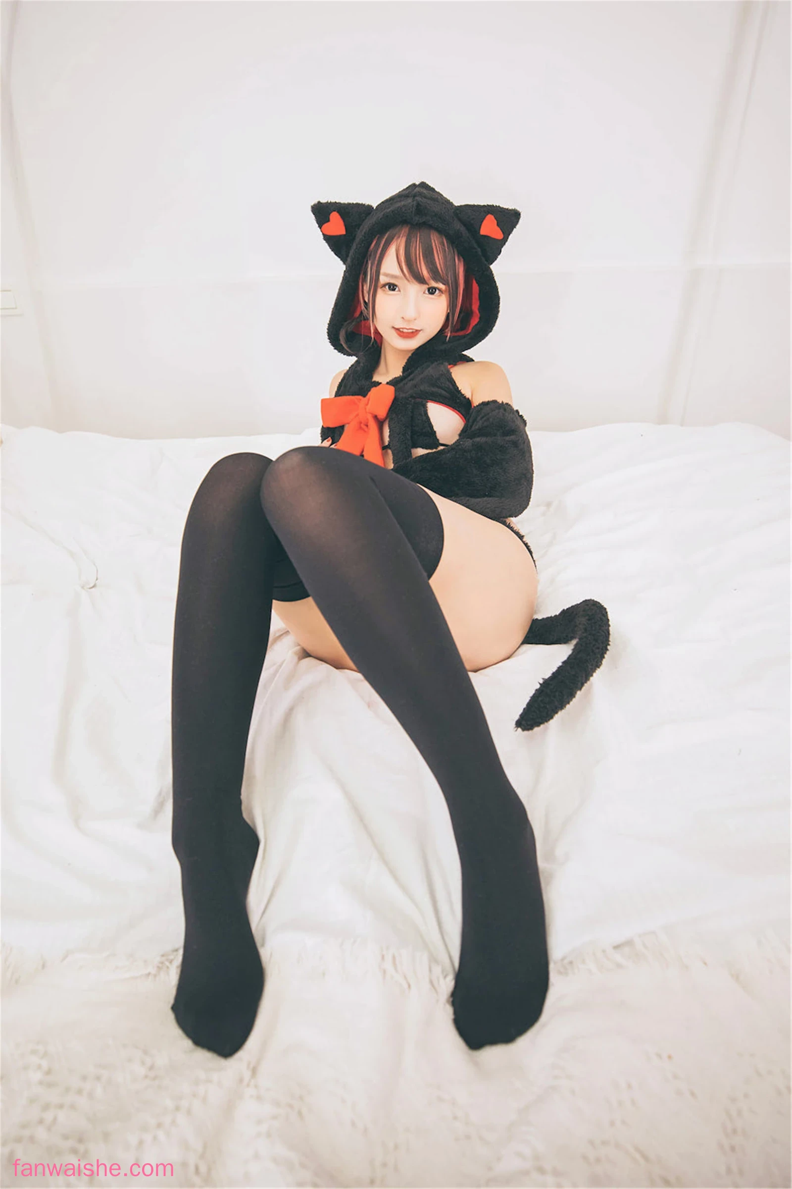 神楽坂真冬 神楽坂真冬 NO.69 - 第三季 序号20：《白黒の猫》