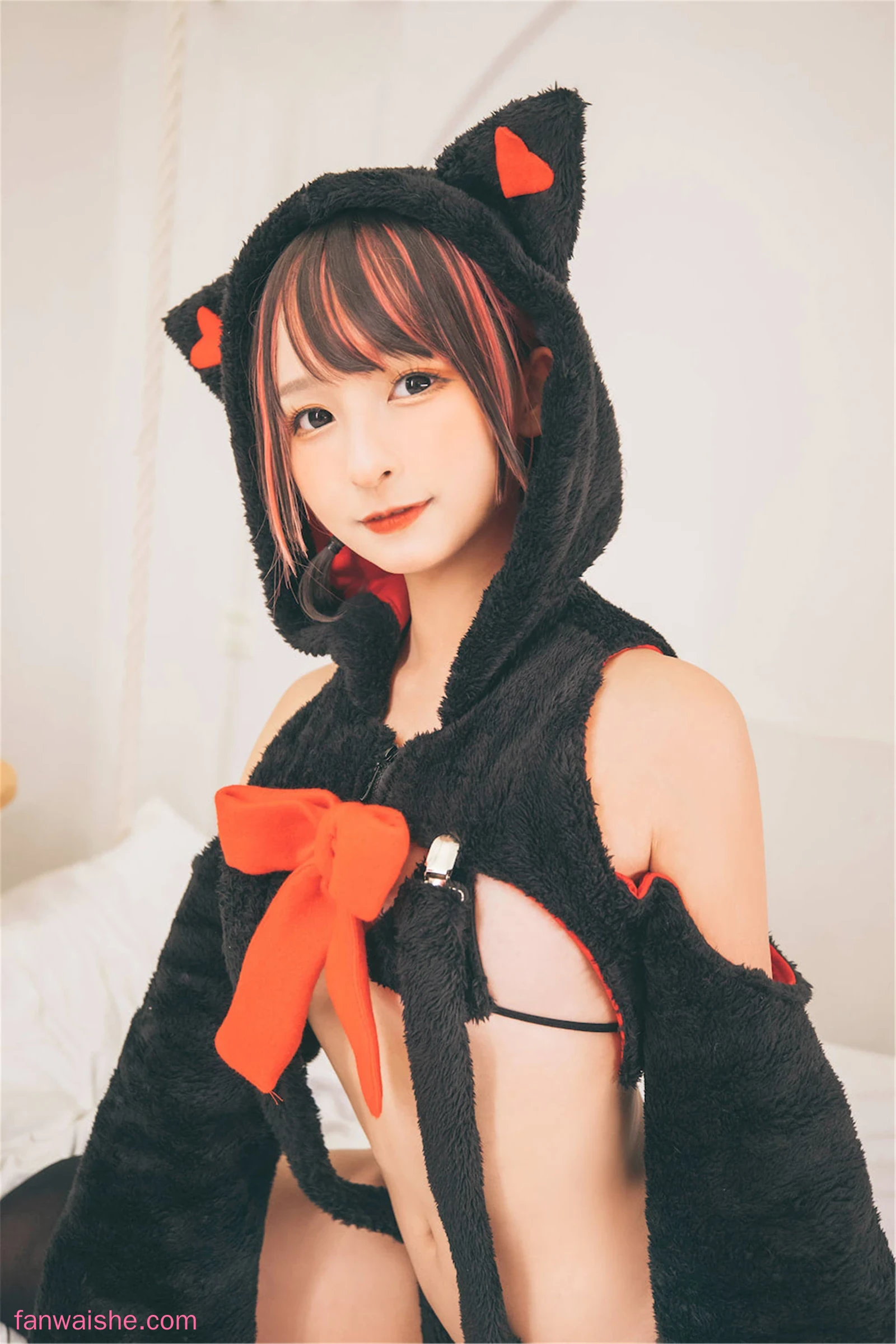 神楽坂真冬 神楽坂真冬 NO.69 - 第三季 序号20：《白黒の猫》