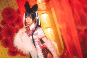 蠢沫沫《爱宕旗袍》主题写真：40张全套美图